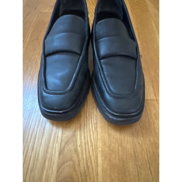 Vince Womens Robin Apron Toe Leather Black Chunky Lug Sole Penny Loafers Sz 8 - Picture 4 of 8